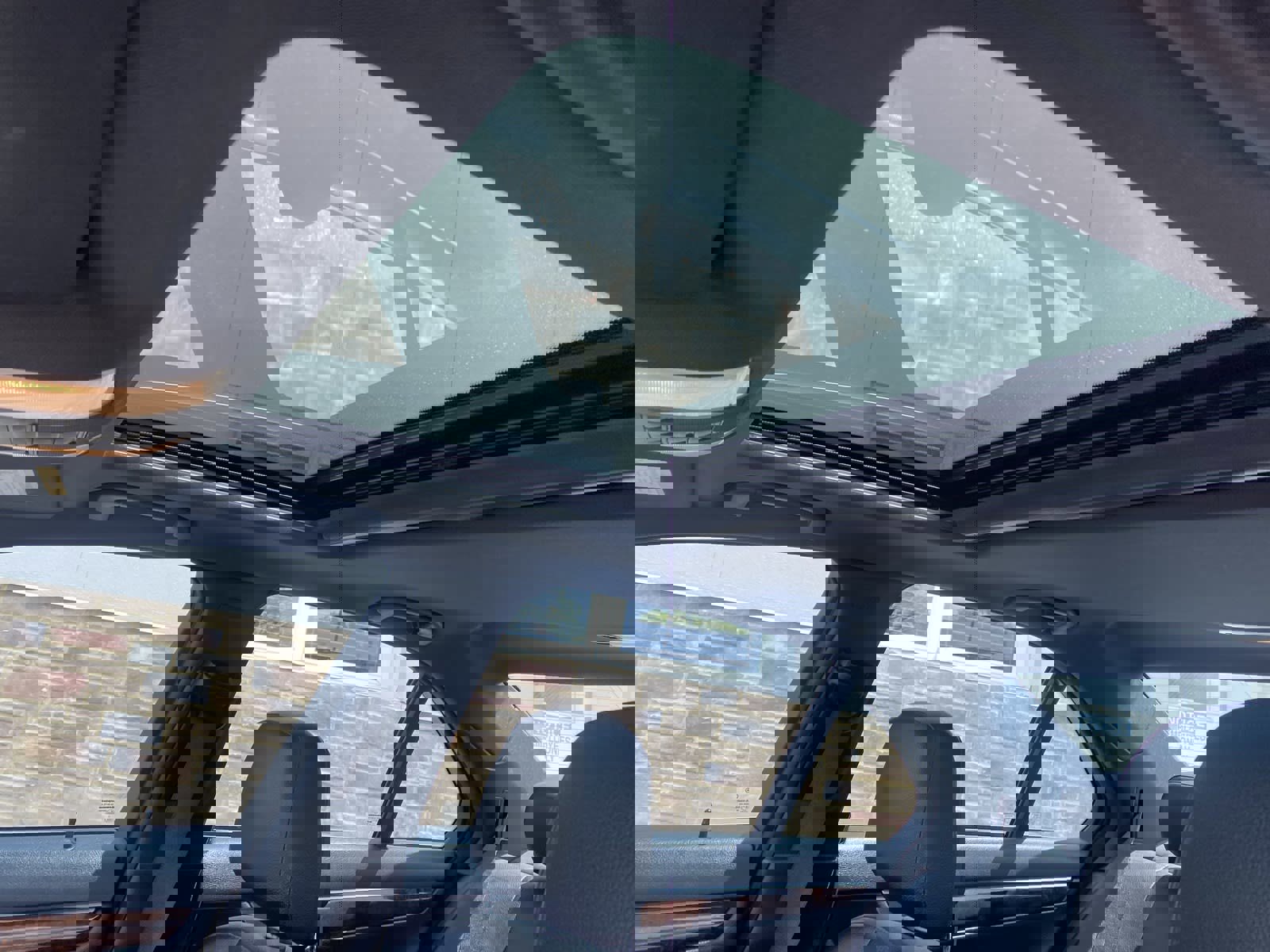 Used 2013 Mercedes-Benz C 300 Sport image 17