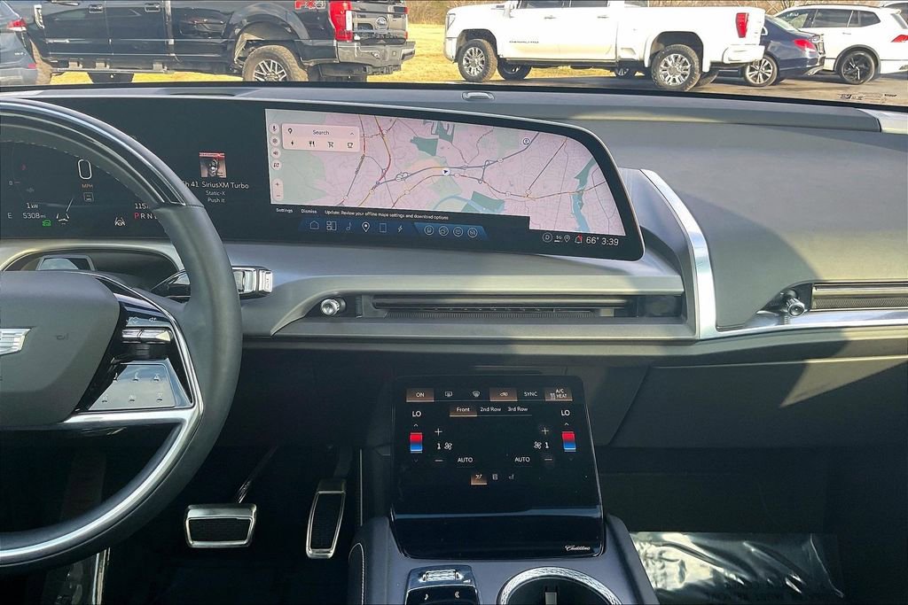 Used 2026 Cadillac Vistiq Luxury image 12