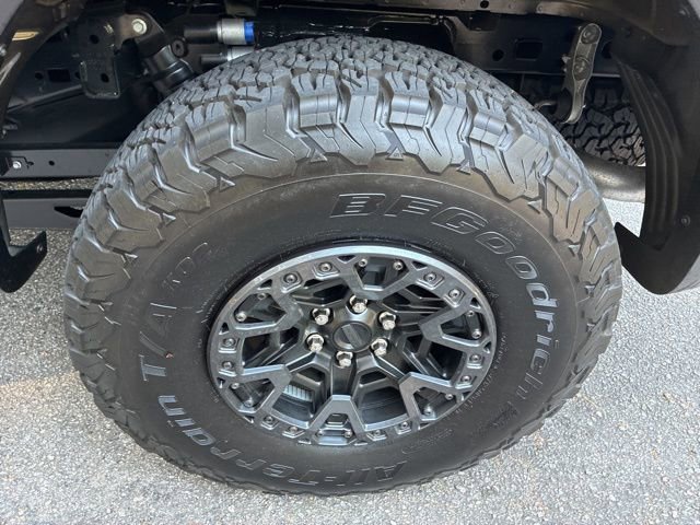 Used 2025 Ford F150 Raptor w/ Equipment Group 803A Raptor R AWD/4WD image 12