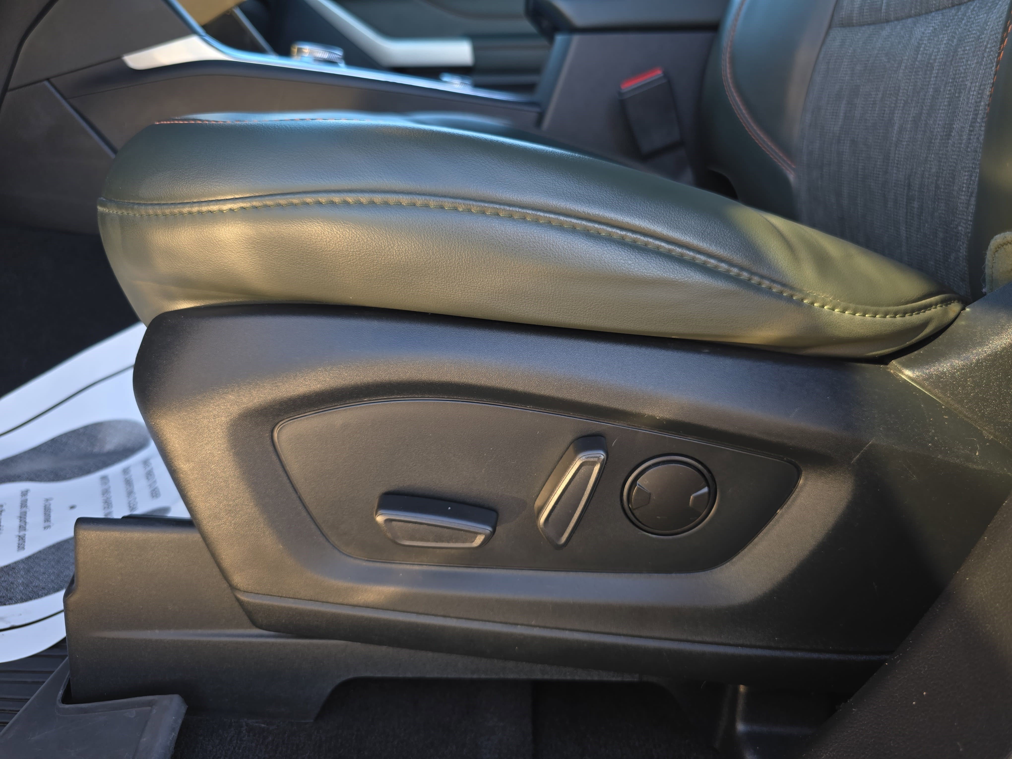 Used 2023 Ford Explorer Timberline image 28