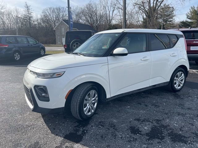 Used 2022 Kia Soul LX image 28