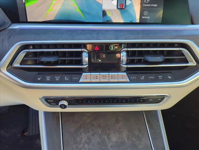 Used 2022 BMW X5 xDrive40i w/ Premium Package image 19