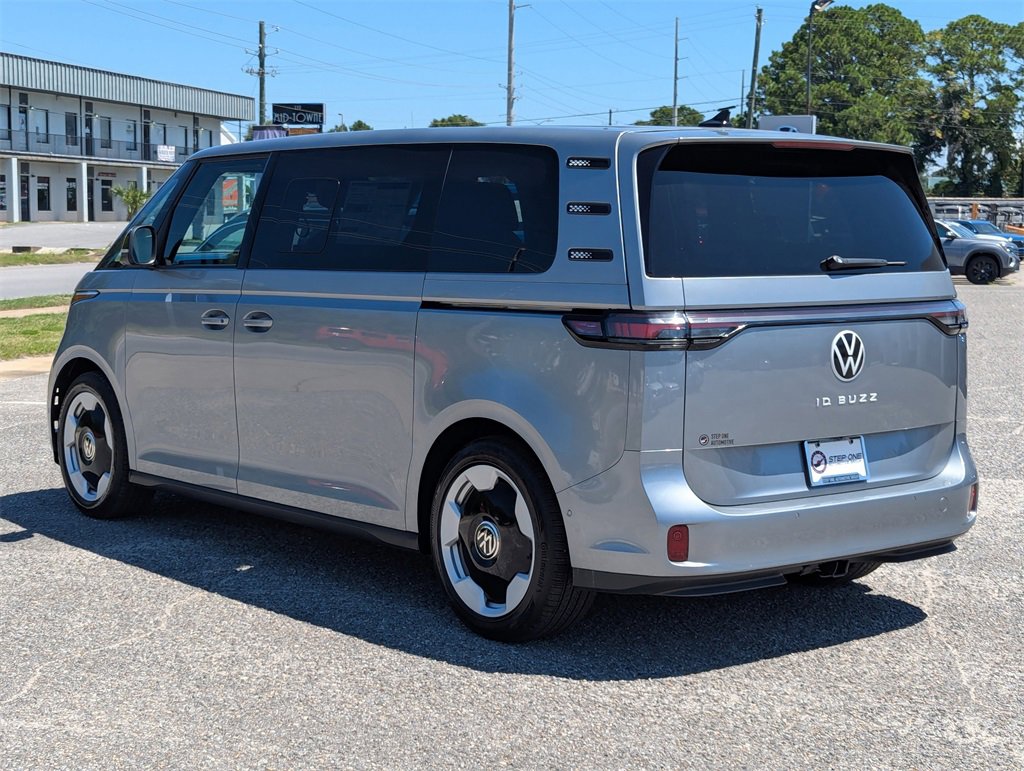 New 2025 Volkswagen ID. Buzz Pro S Plus image 5