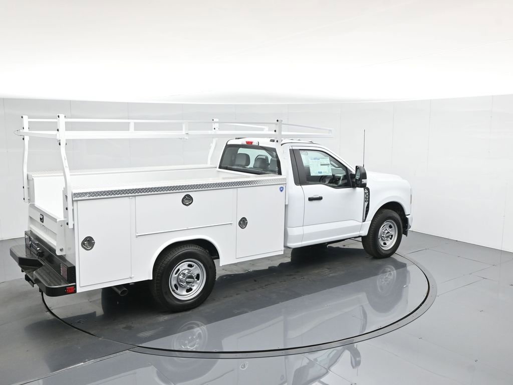 New 2025 Ford F350 XL w/ XL Chrome Package image 42