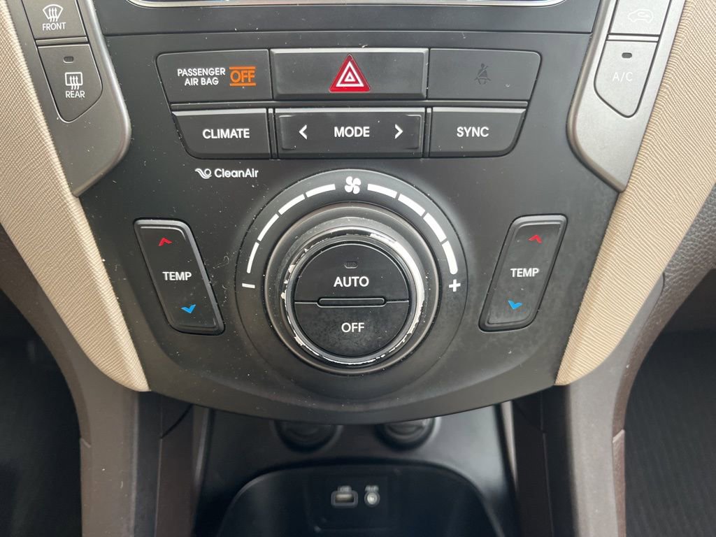 Used 2017 Hyundai Santa Fe Sport image 25