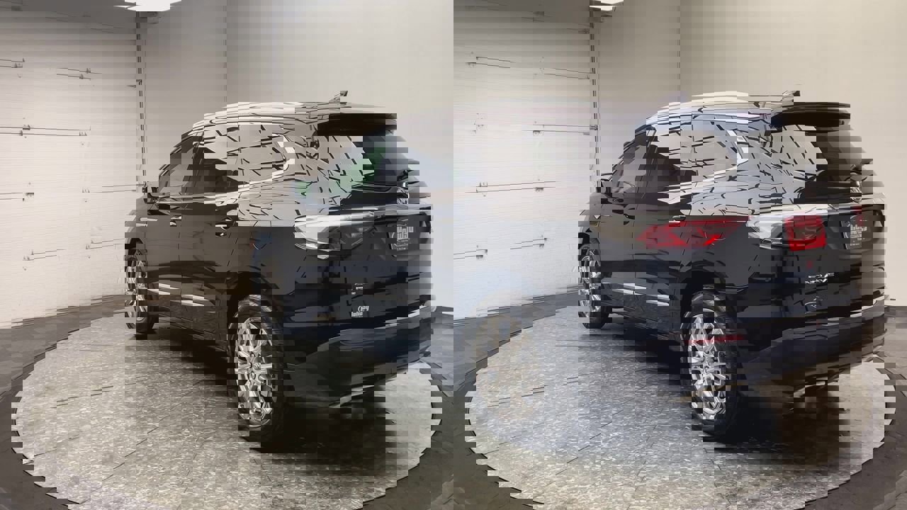 Certified 2023 Buick Enclave Essence w/ Experience Buick Package image 2