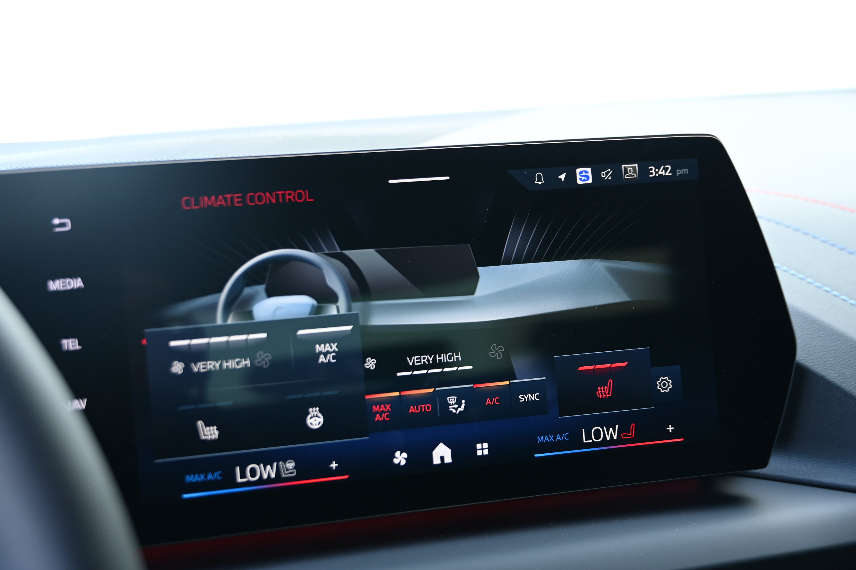 New 2026 BMW 228i w/ Technology Package FWD image 18