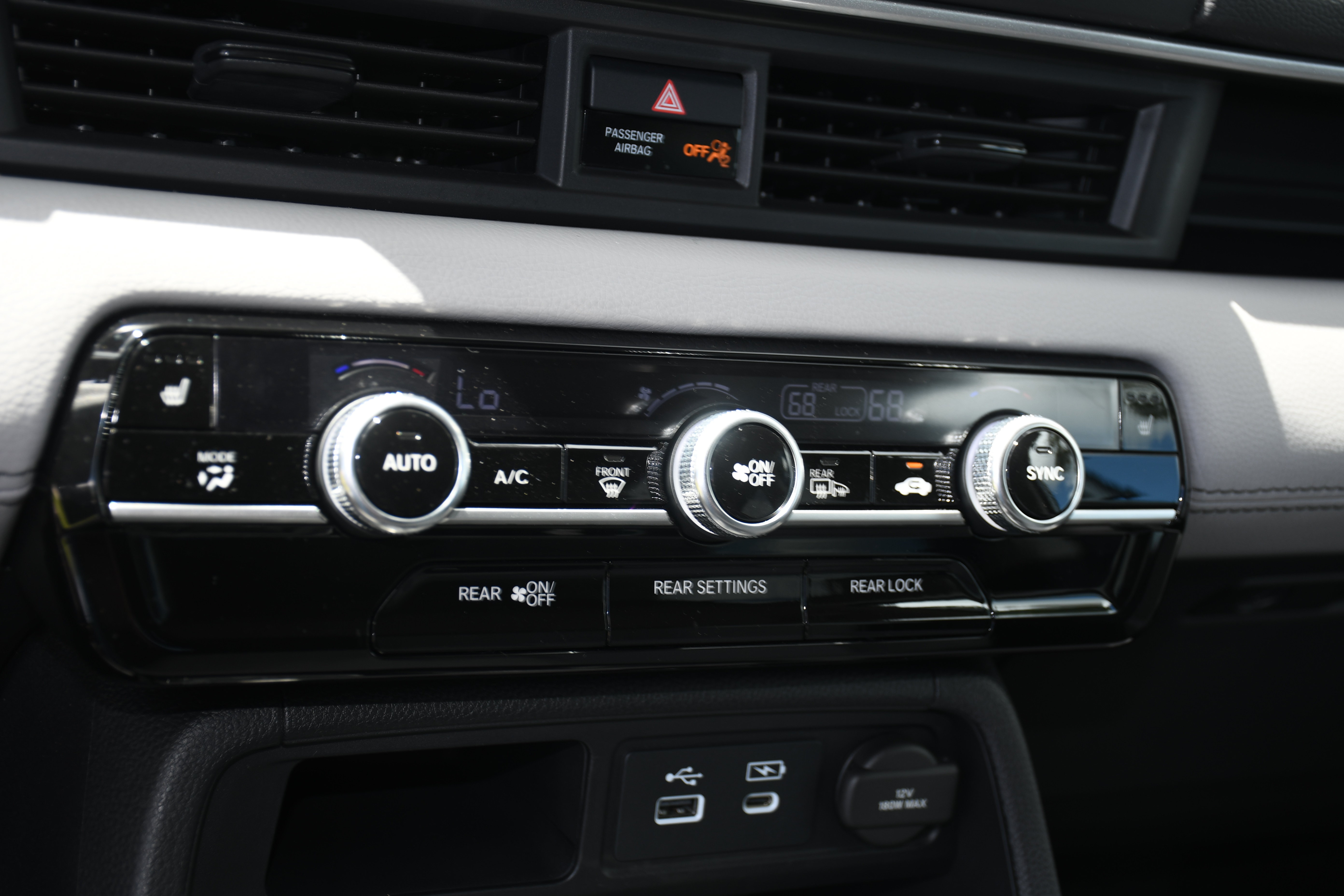 Used 2025 Honda Pilot EX-L image 15