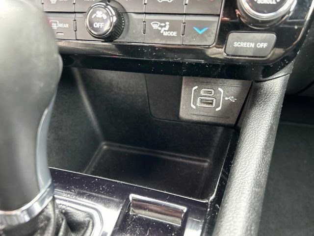 Used 2023 Jeep Compass Limited w/ Elite Group AWD/4WD image 31
