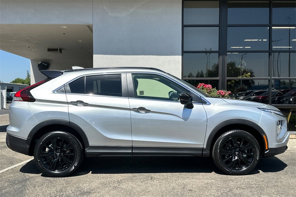 New 2025 Mitsubishi Eclipse Cross image 4