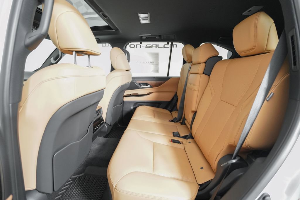 New 2026 Lexus LX 600 4WD w/ Luxury Package image 11