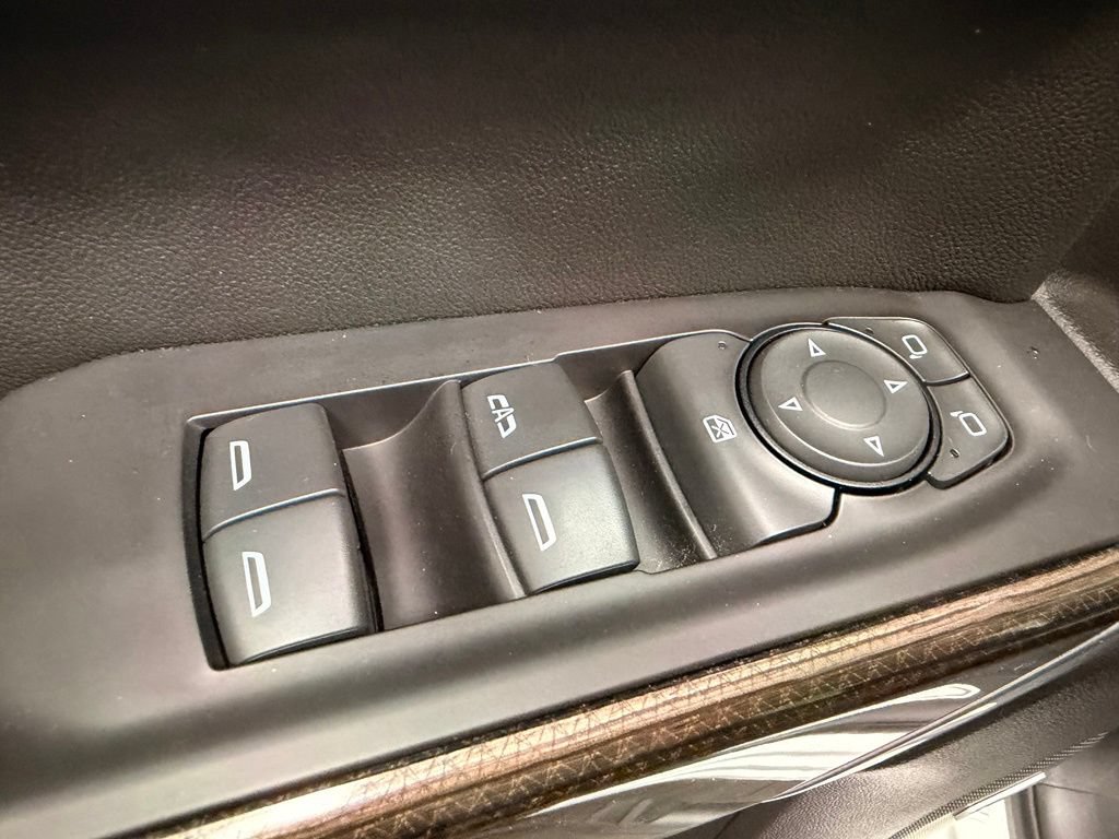 Used 2019 Chevrolet Silverado 1500 RST AWD/4WD image 28