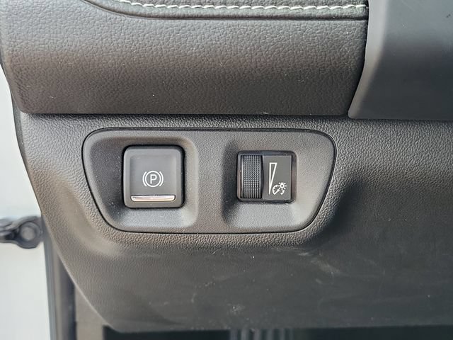 Used 2023 GMC Acadia SLE w/ Driver Convenience Package FWD image 20