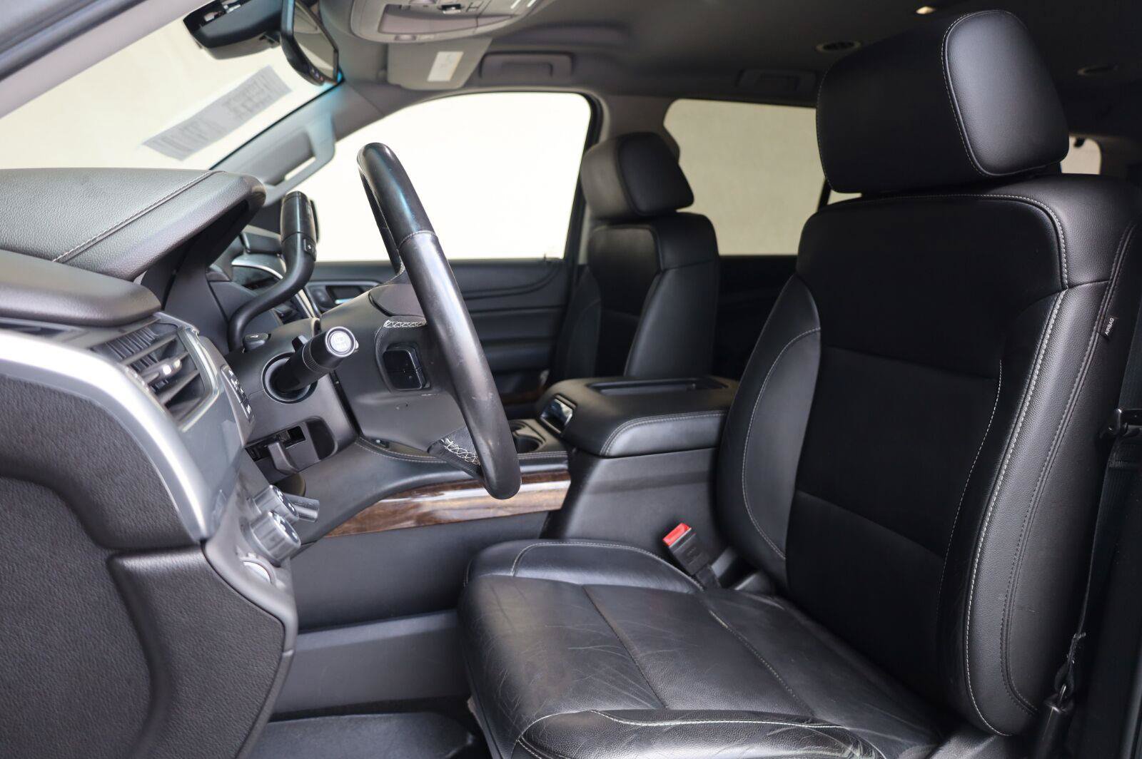 Used 2018 Chevrolet Tahoe LT AWD/4WD image 18