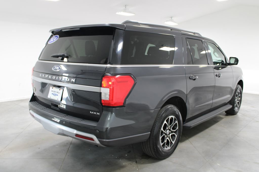 Used 2024 Ford Expedition Max XLT image 10