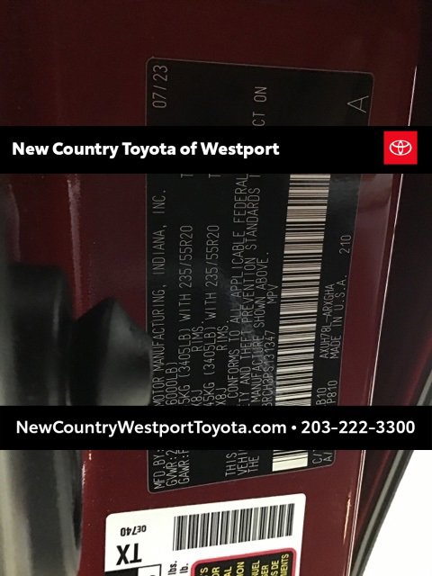 Used 2023 Toyota Highlander Limited image 27