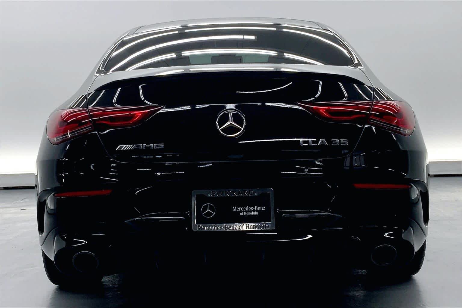 Certified 2023 Mercedes-Benz CLA 35 AMG 4MATIC image 3
