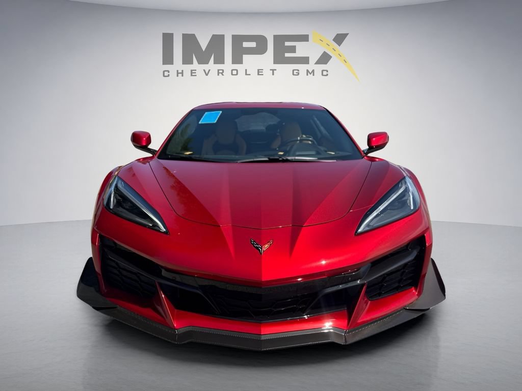 Used 2025 Chevrolet Corvette Z06 RWD image 8