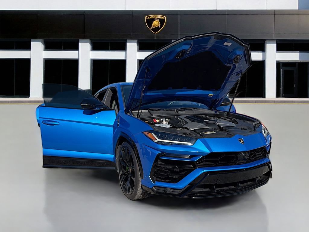 Used 2022 Lamborghini Urus image 9