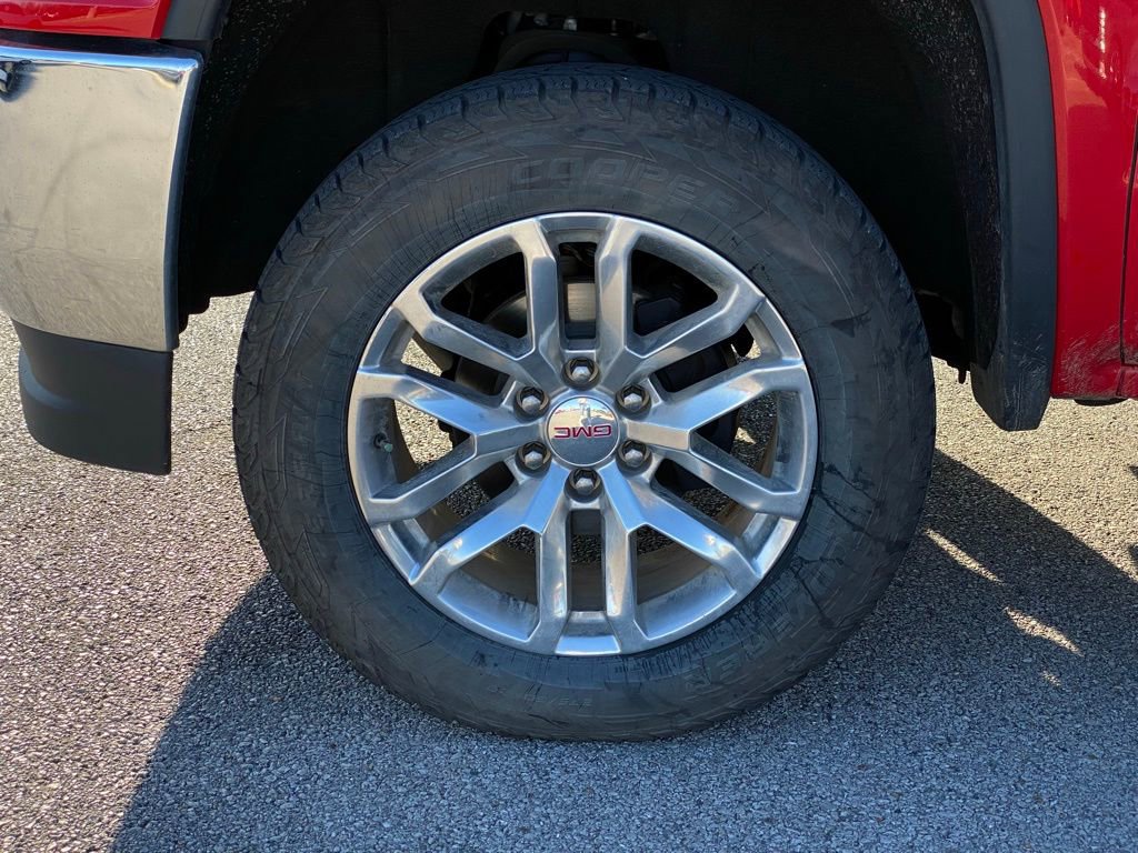 Used 2018 GMC Sierra 1500 SLT w/ SLT Premium Package image 32