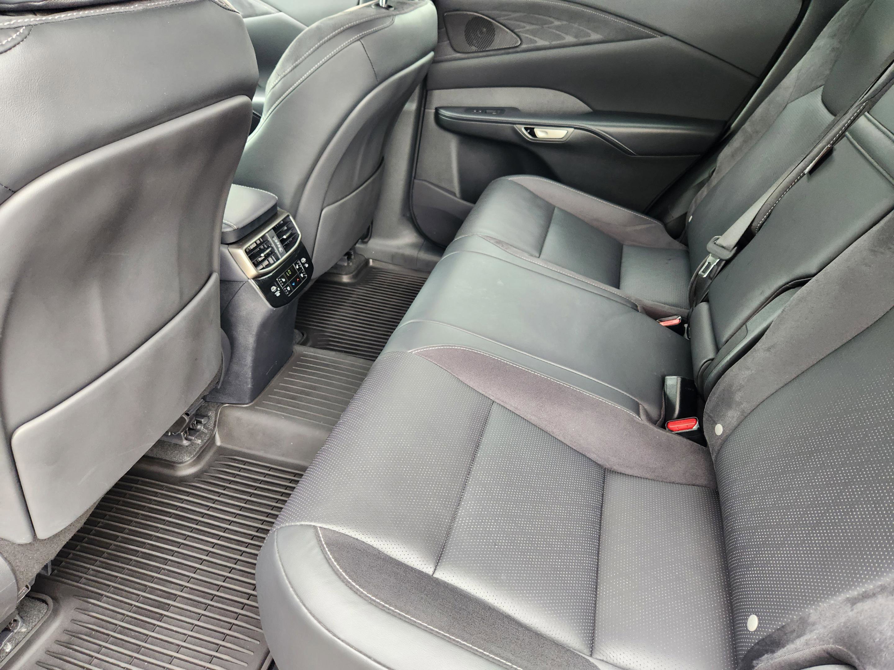 Certified 2023 Lexus RX 350 w/ Cold Area Package image 26