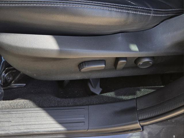 Used 2023 Subaru Forester Limited AWD/4WD image 18