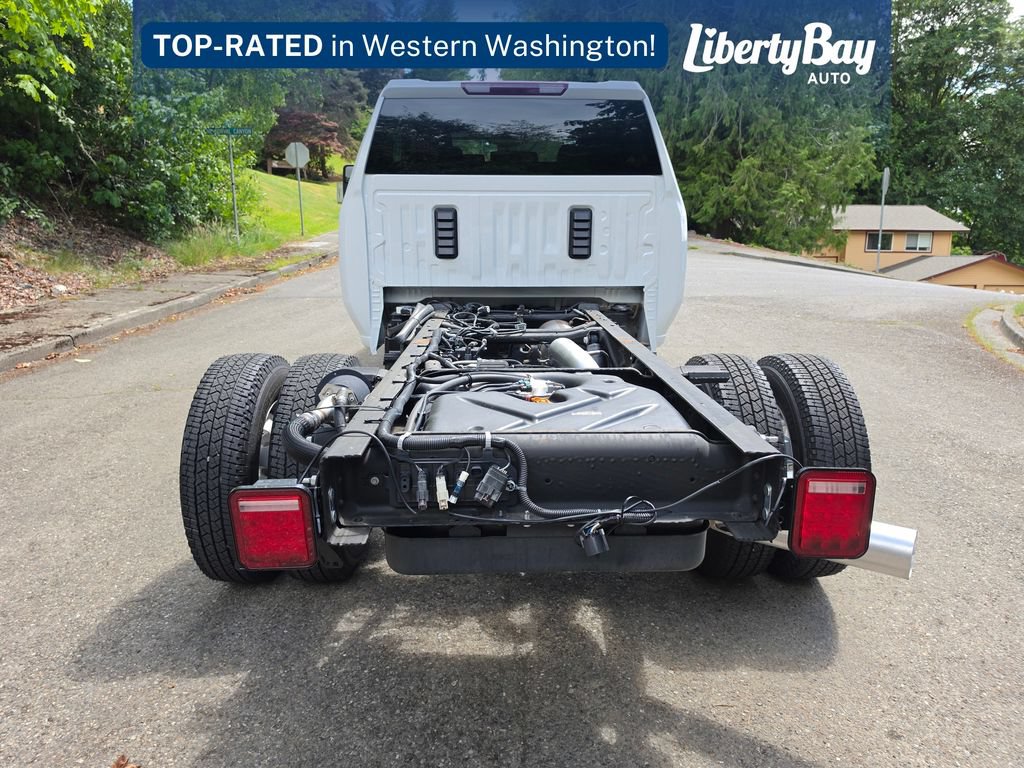 Used 2025 Chevrolet Silverado 3500 LT w/ Convenience Package AWD/4WD image 6