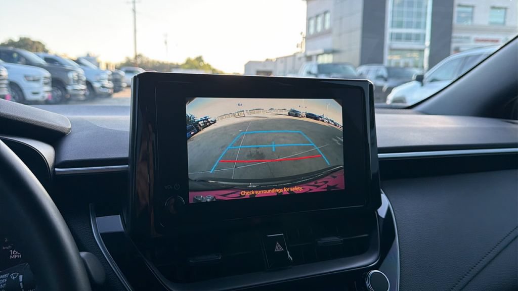 Used 2025 Toyota Corolla SE FWD image 21