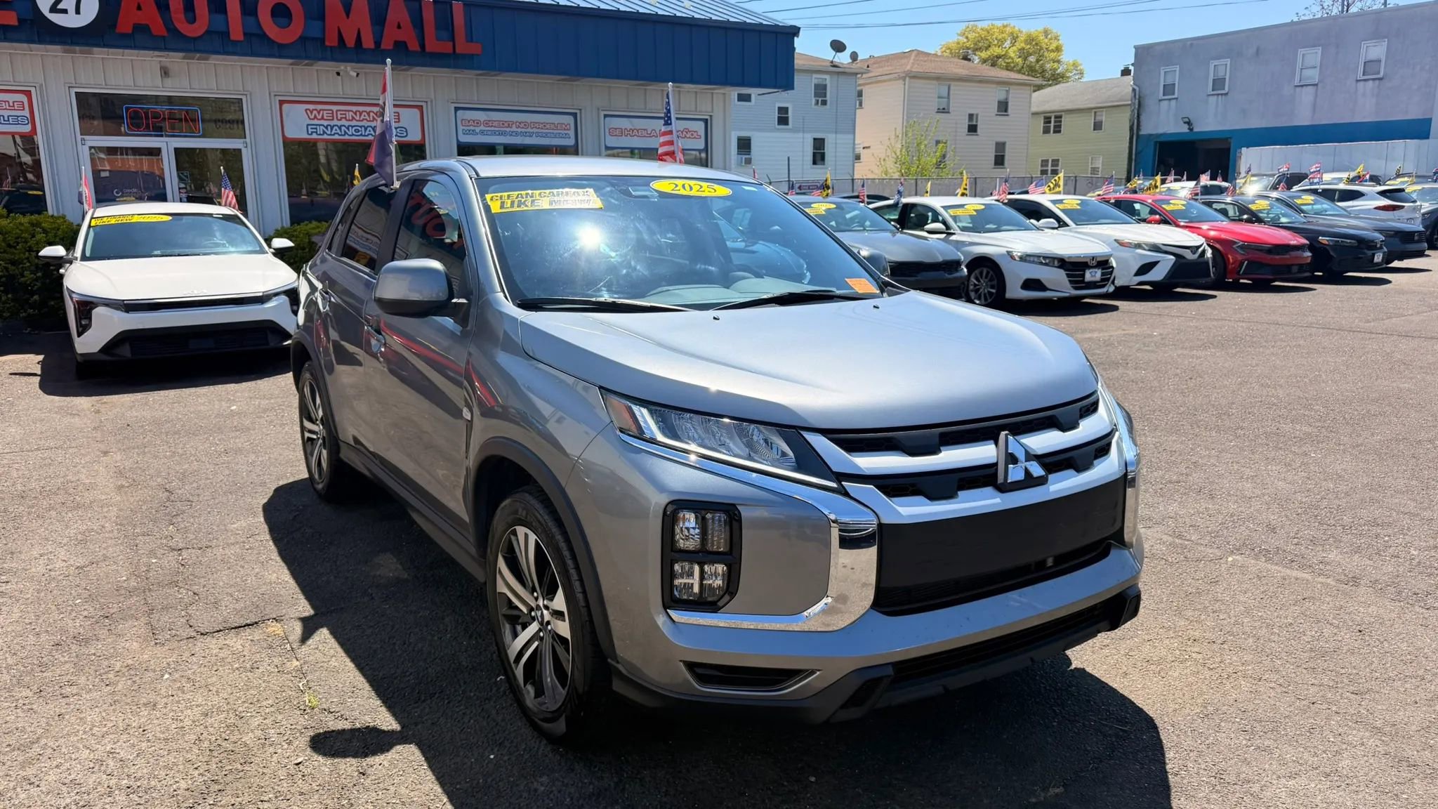 Used 2025 Mitsubishi Outlander Sport AWD image 2