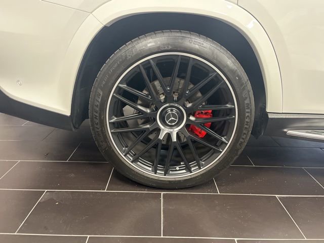Used 2024 Mercedes-Benz GLS 63 AMG 4MATIC image 16