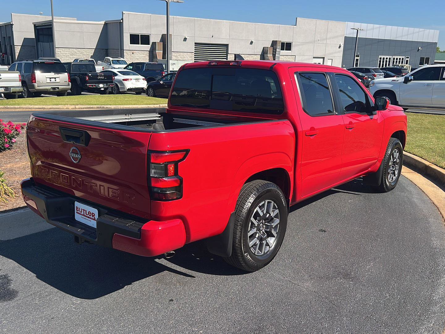 New 2026 Nissan Frontier SV w/ SV Convenience Package RWD image 6