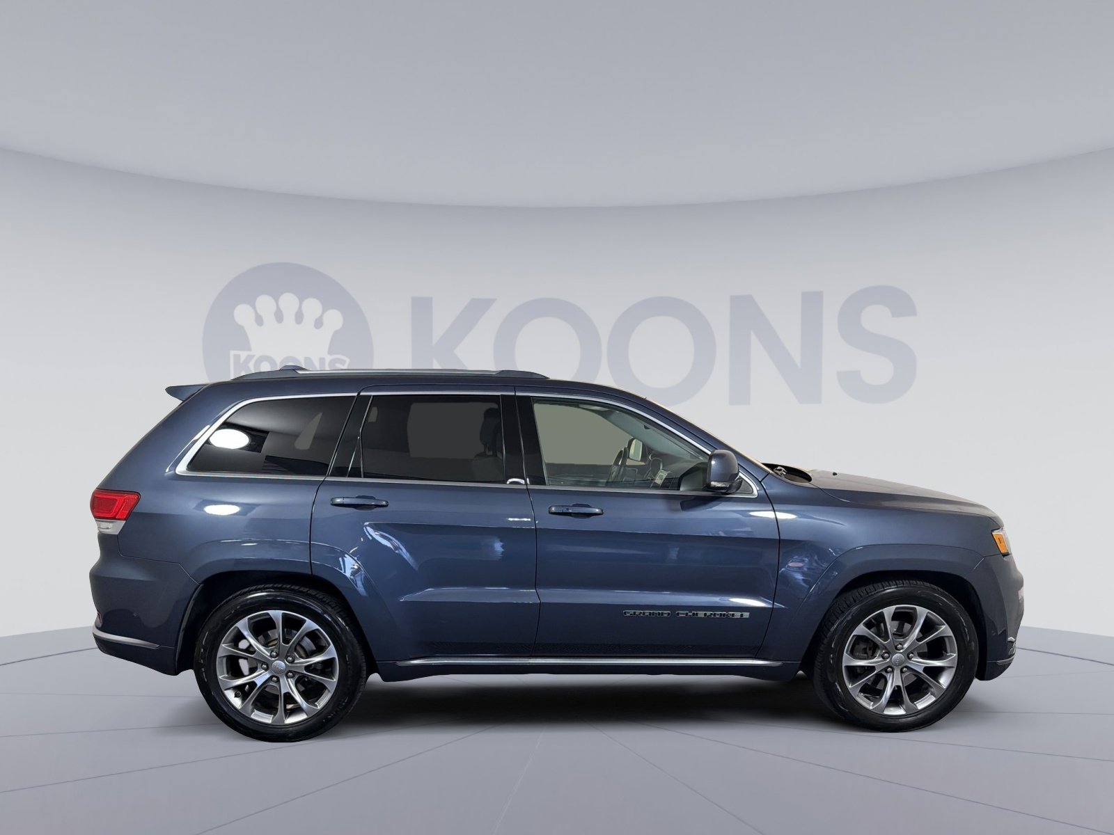 Used 2021 Jeep Grand Cherokee Summit image 8