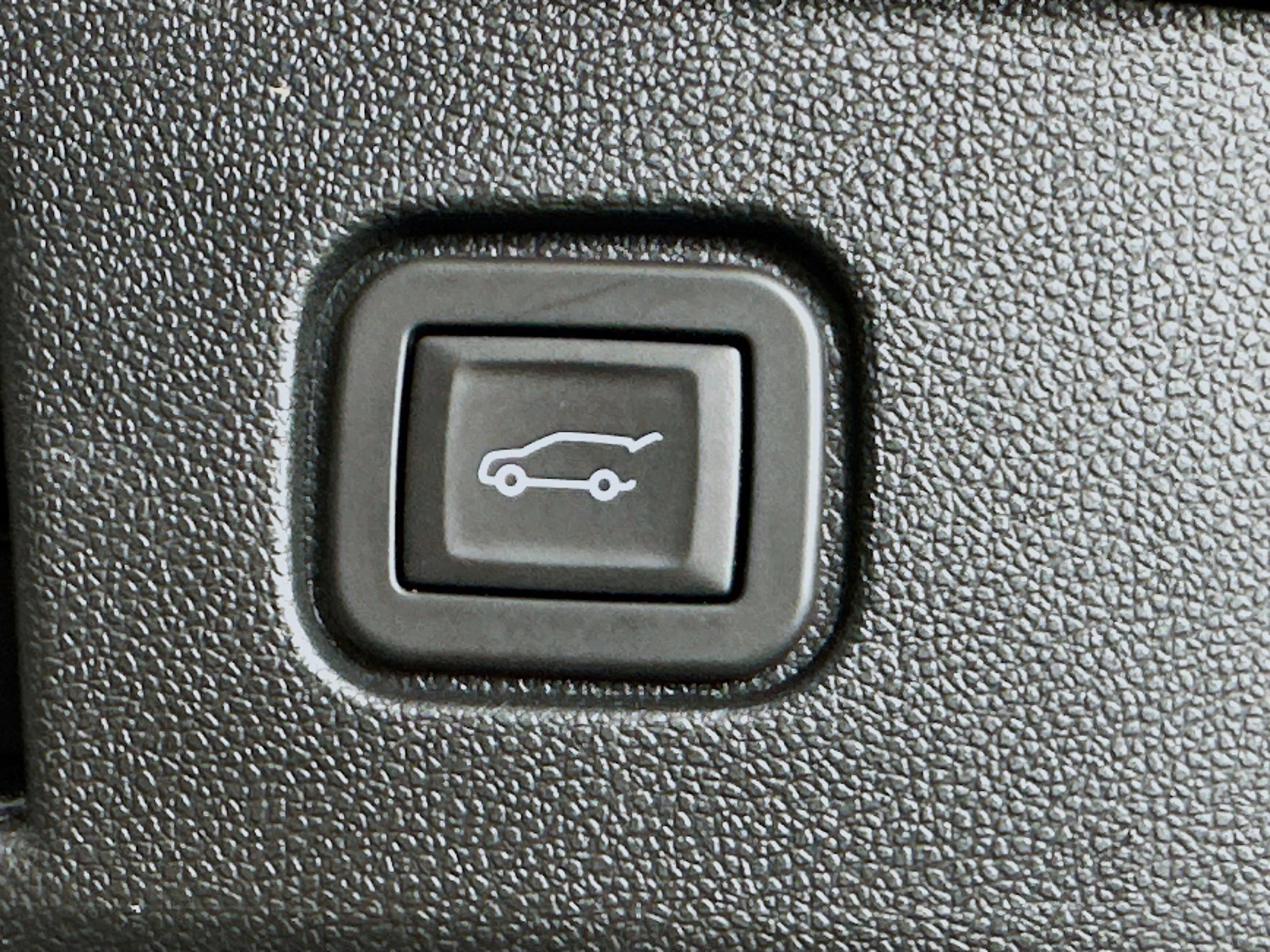 Used 2024 Chevrolet Blazer EV LT AWD/4WD image 30