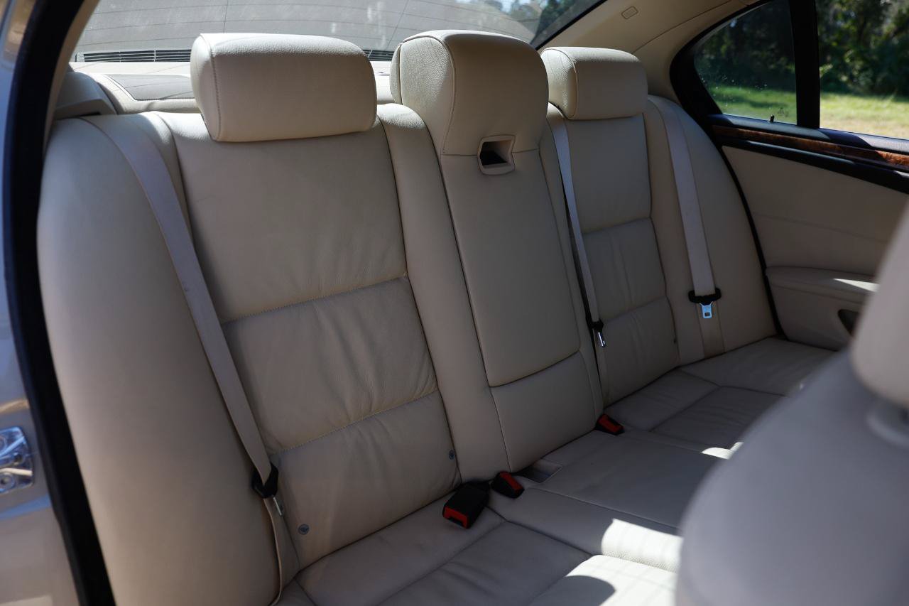 Used 2008 BMW 528xi Sedan w/ Premium Pkg AWD/4WD image 14
