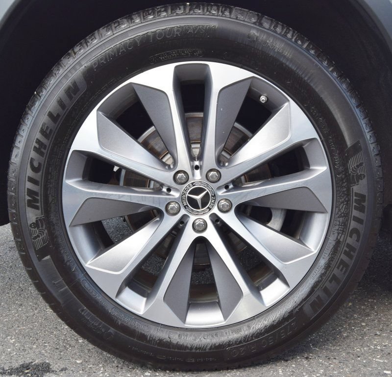Used 2021 Mercedes-Benz GLE 350 4MATIC w/ Premium Package image 39