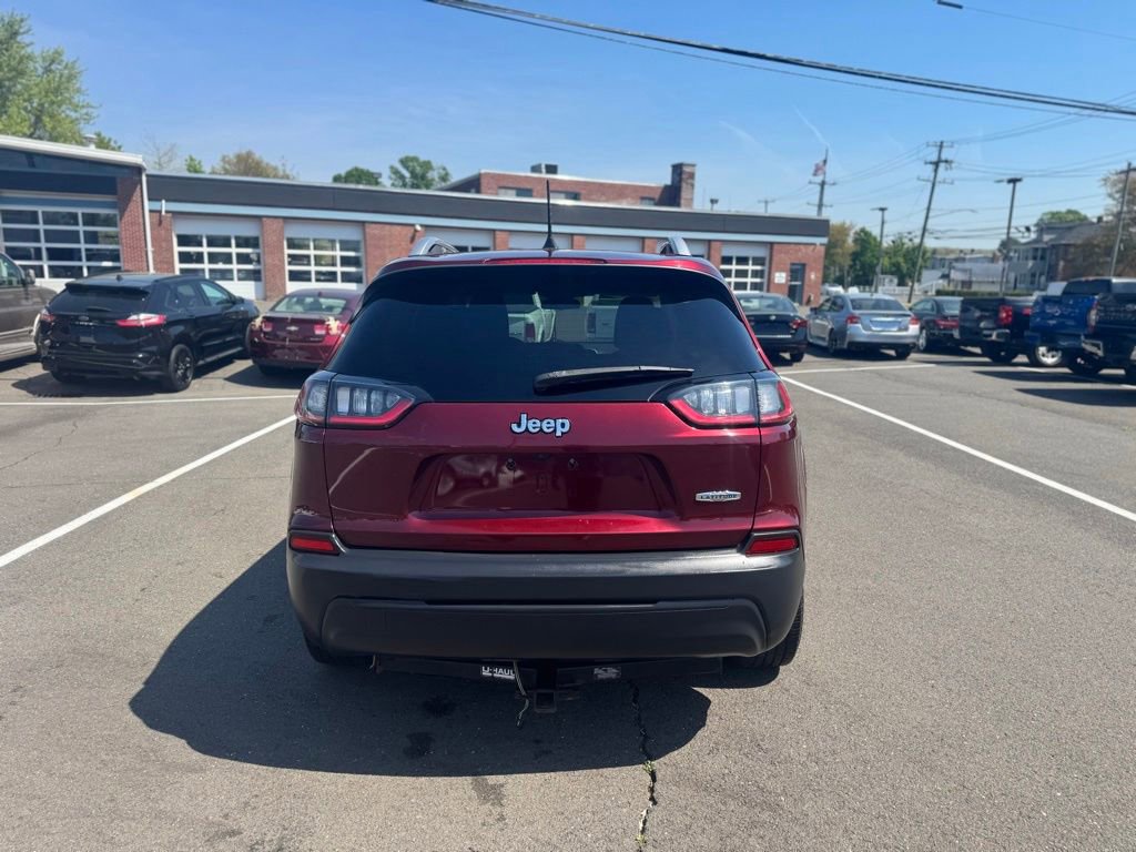 Used 2019 Jeep Cherokee Latitude w/ Popular Appearance Group FWD image 7