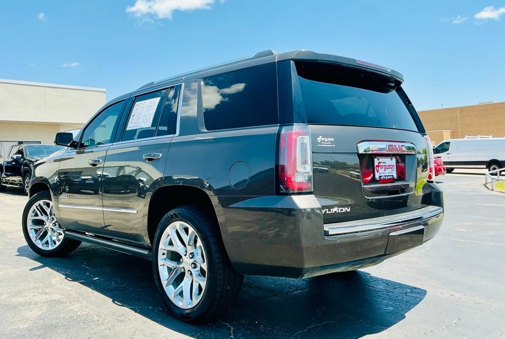 Used 2019 GMC Yukon Denali w/ Denali Ultimate Package AWD/4WD image 13