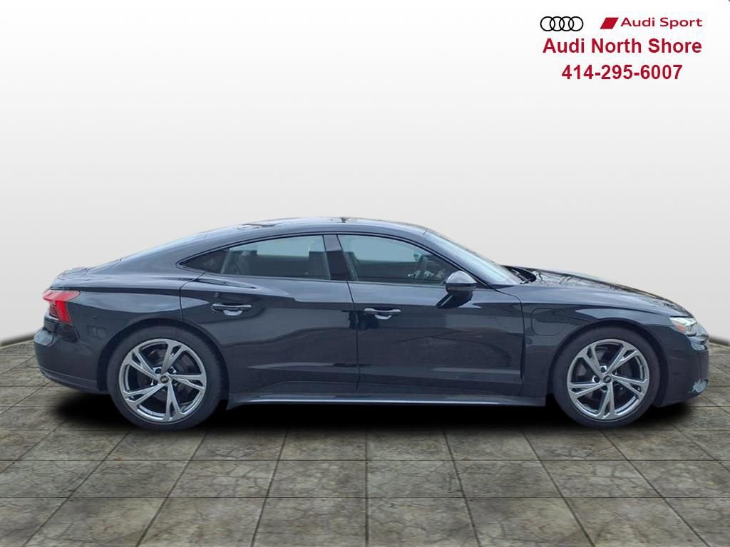 Used 2023 Audi e-tron GT Premium Plus image 3