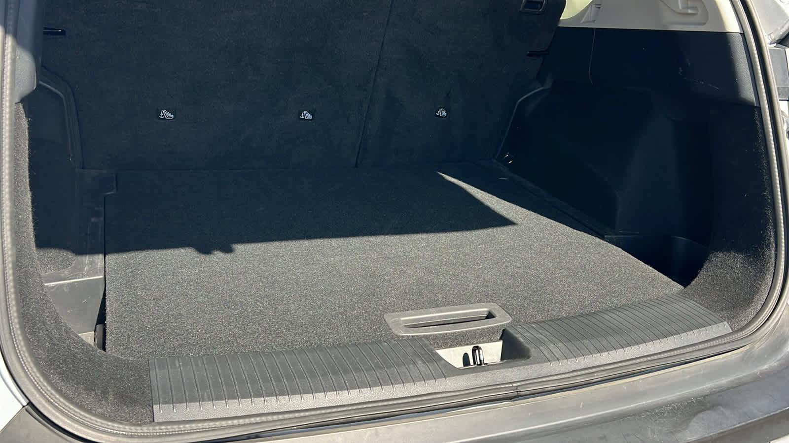 Used 2021 Nissan Rogue SV image 27