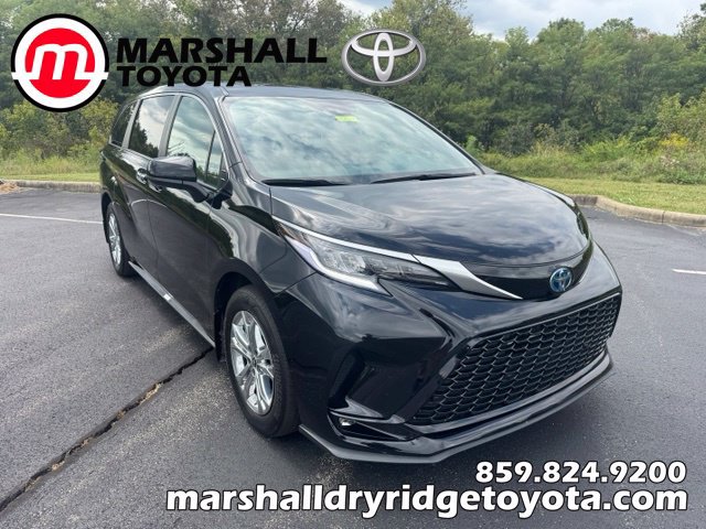 Used 2023 Toyota Sienna XSE