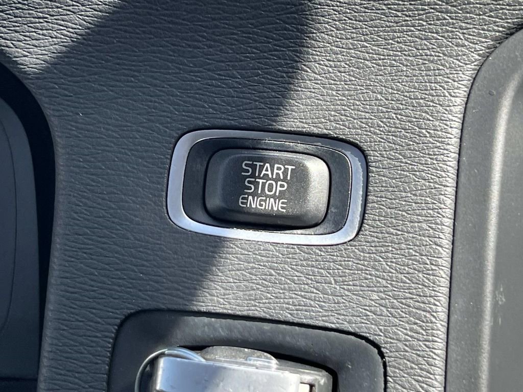 Used 2012 Volvo S60 T5 w/ Climate Pkg image 36