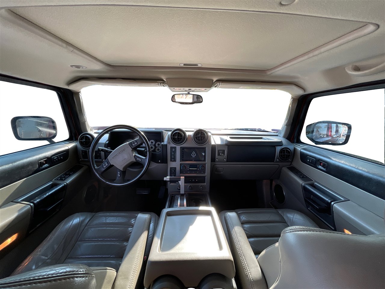 Used 2003 HUMMER H2 w/ Preferred Equipment Group image 14