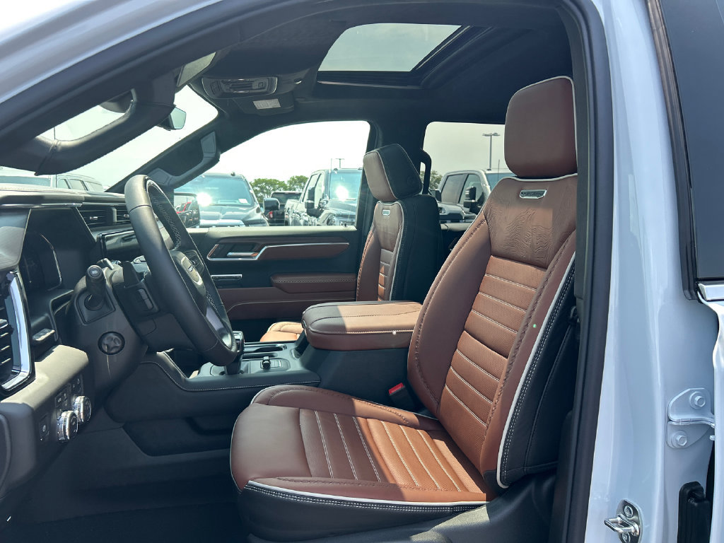 New 2026 GMC Sierra 1500 Denali Ultimate AWD/4WD image 17