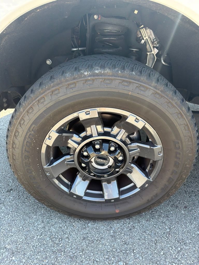 Used 2024 Ford F250 Lariat w/ Lariat Ultimate Package AWD/4WD image 3