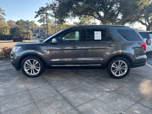 Used 2019 Ford Explorer XLT w/ Equipment Group 202A image 5