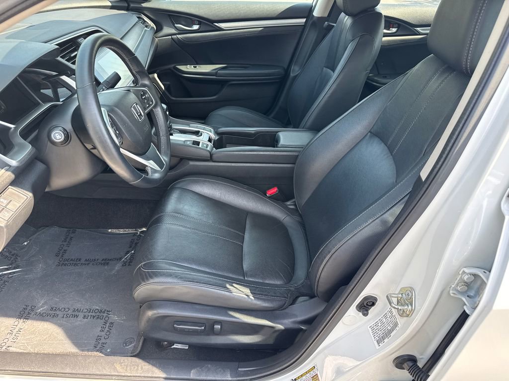 Used 2017 Honda Civic Touring image 9