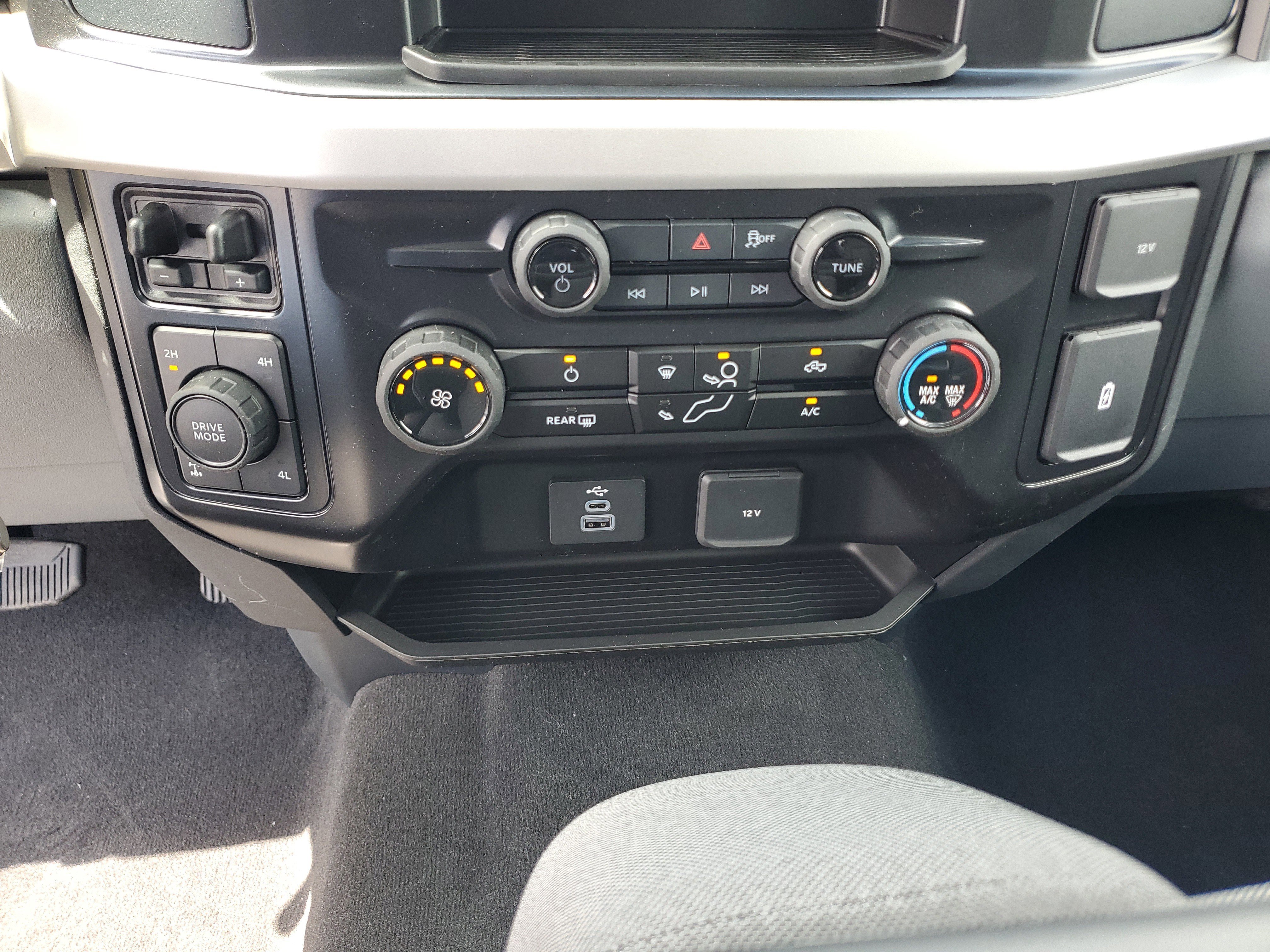 New 2026 Ford F250 XL w/ STX Appearance Package image 18