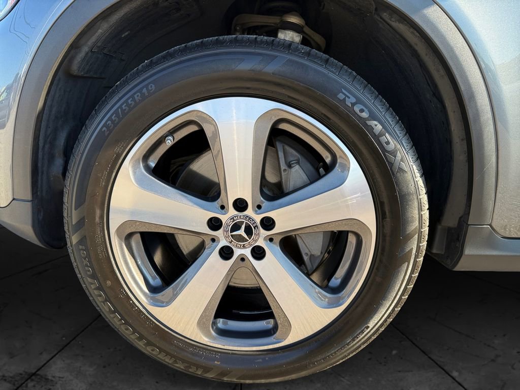 Used 2022 Mercedes-Benz GLC 300 4MATIC Coupe image 14