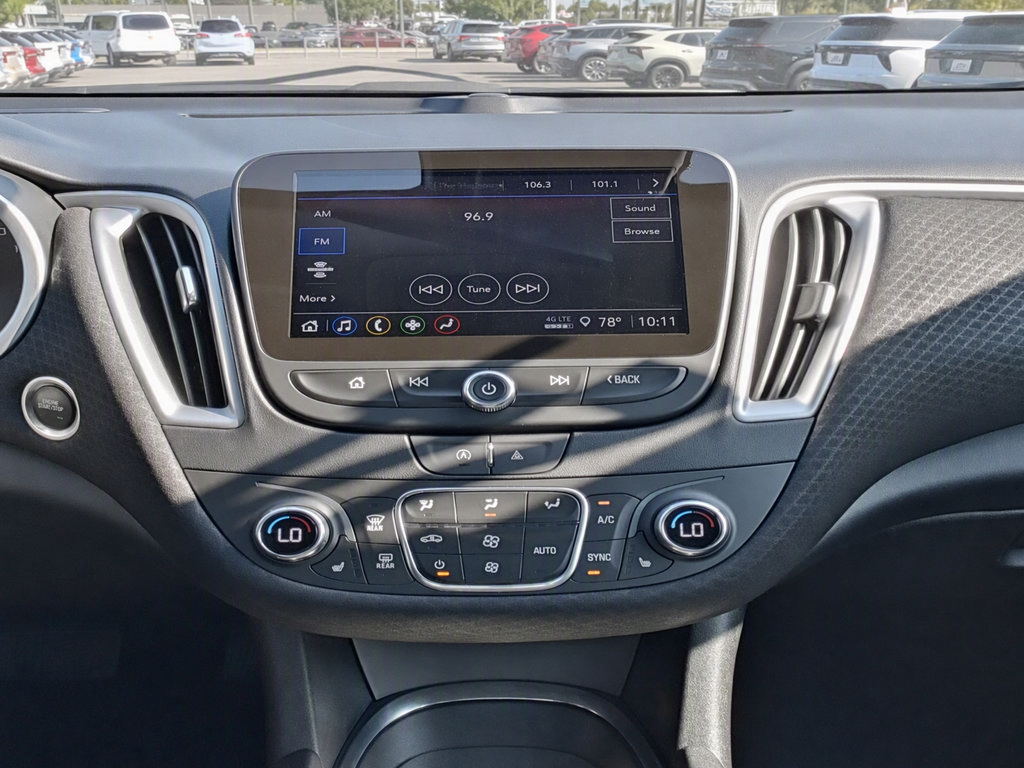 Used 2024 Chevrolet Malibu LT FWD image 16