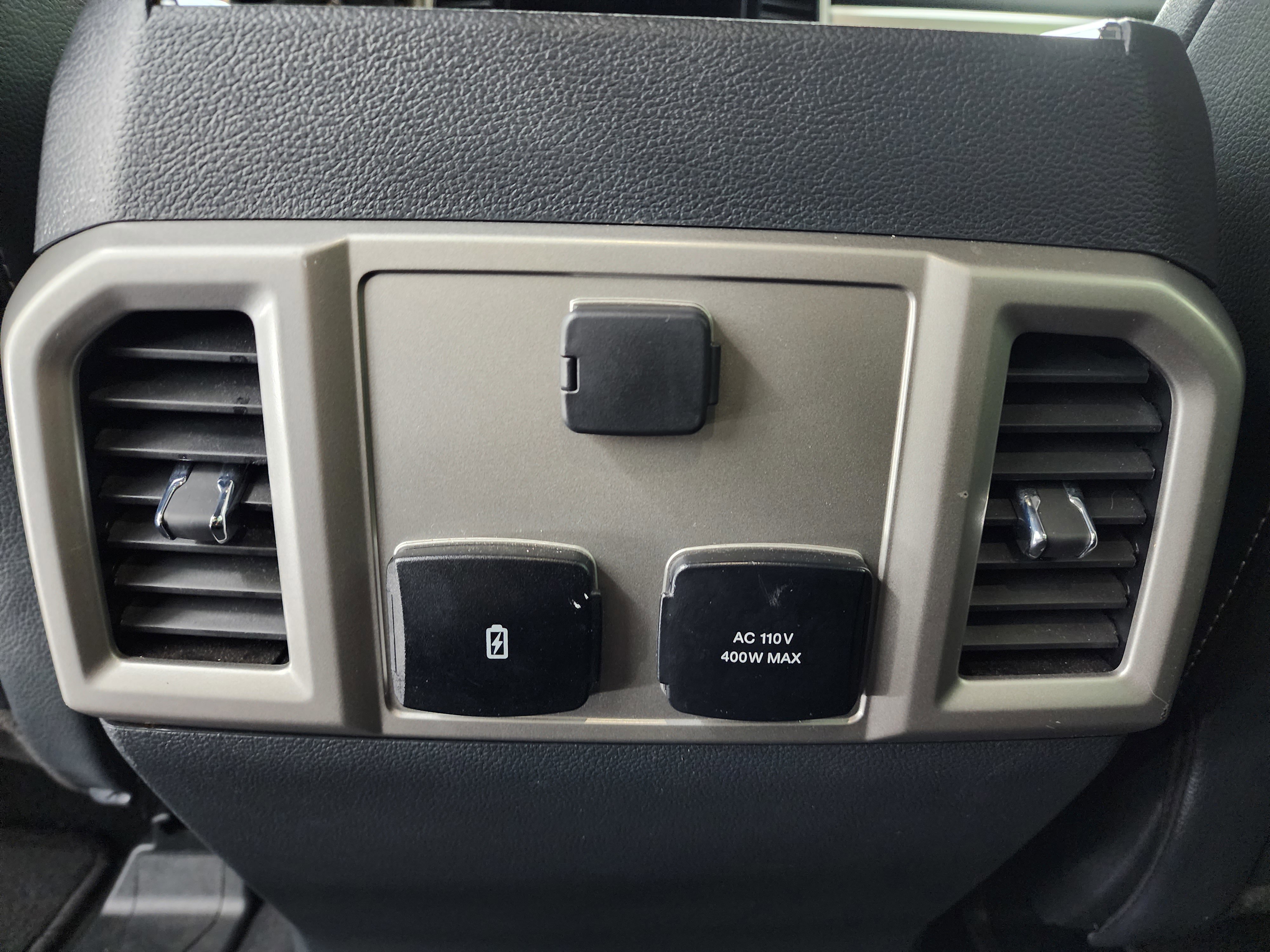 Used 2022 Ford F250 Lariat image 41